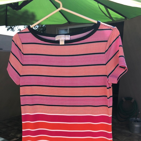 One piece - Picture 4 of 4